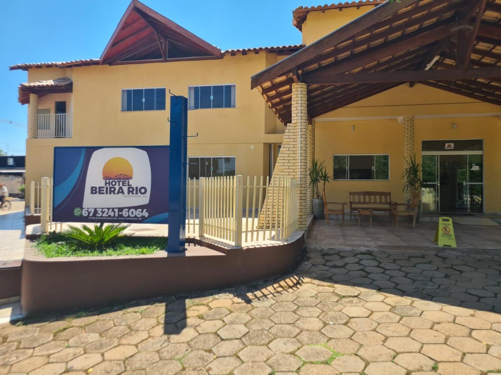 Hotel Beira Rio Акидауана Екстериор снимка