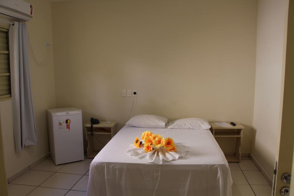 Hotel Beira Rio Акидауана Екстериор снимка